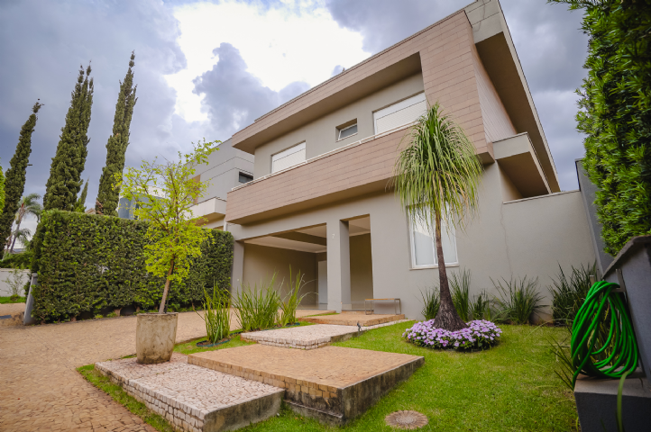 Cris Rodrigues Consultora Imobiliária